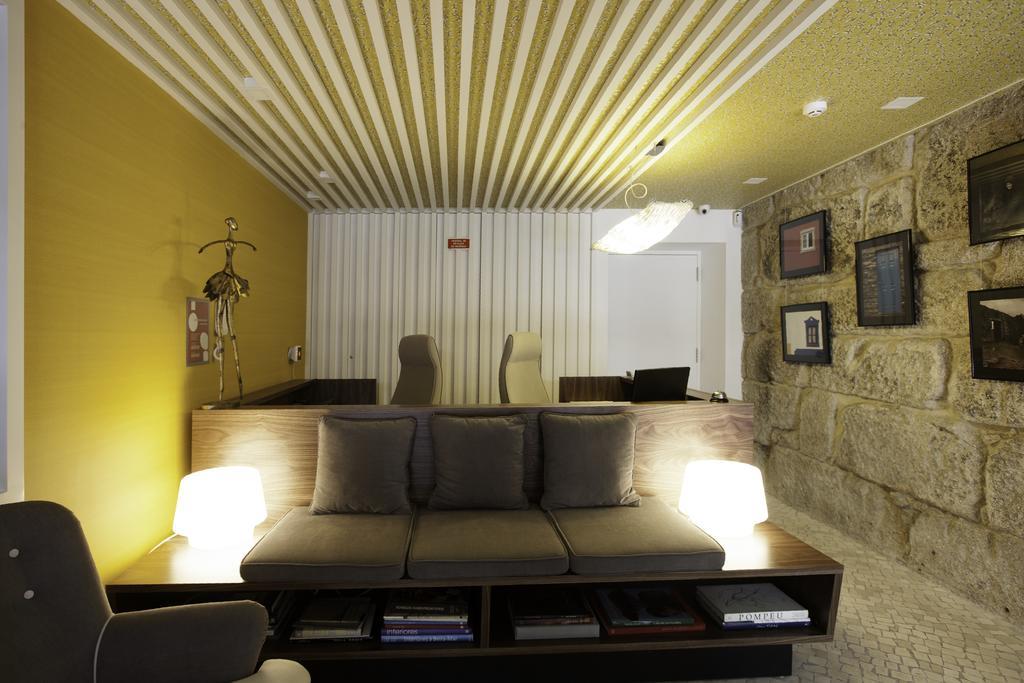 In Porto Gallery Guesthouse ภายนอก รูปภาพ