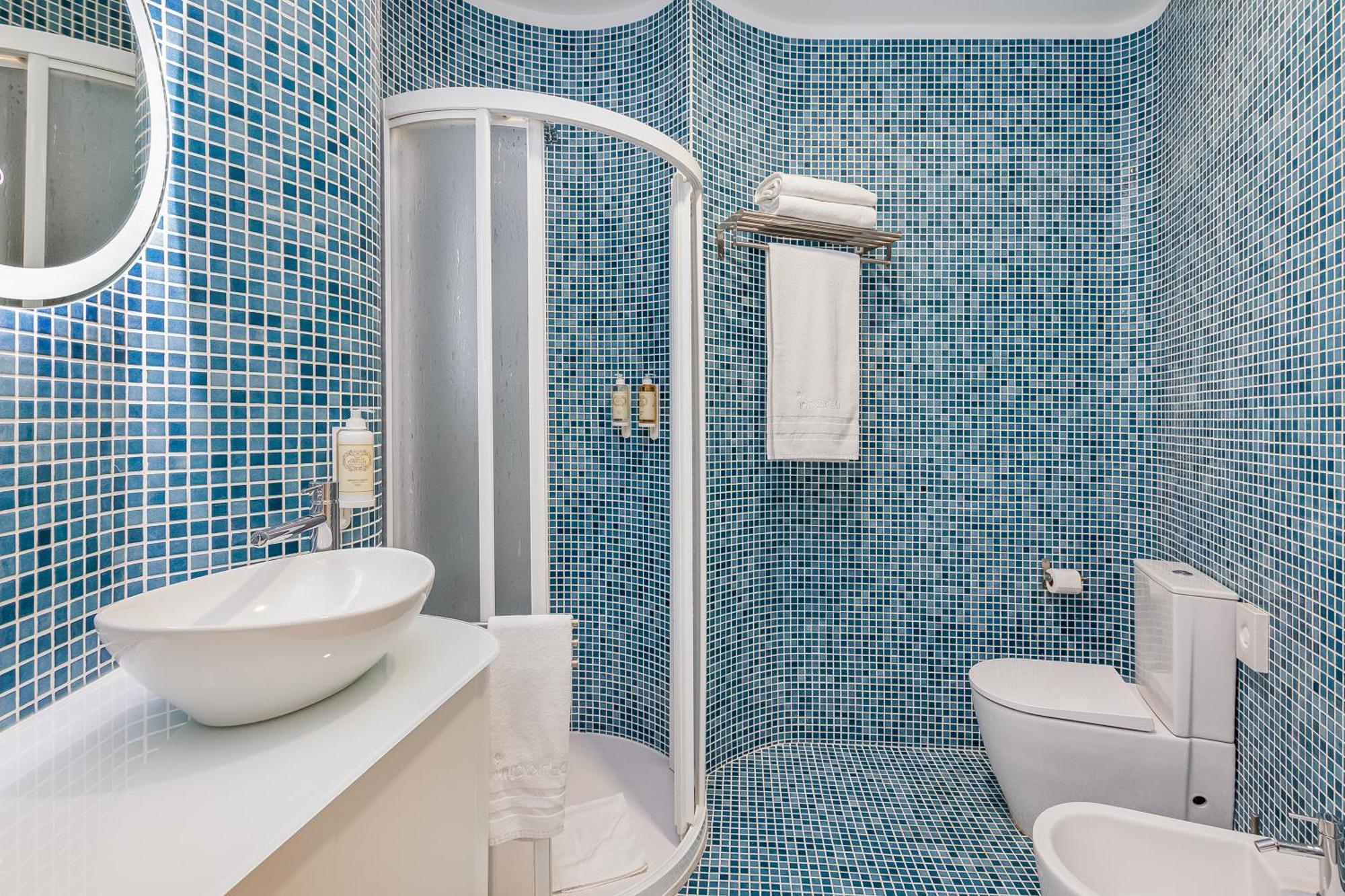 In Porto Gallery Guesthouse ภายนอก รูปภาพ