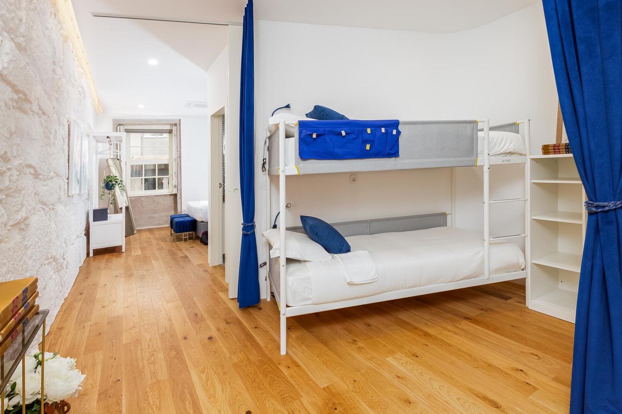 In Porto Gallery Guesthouse ภายนอก รูปภาพ