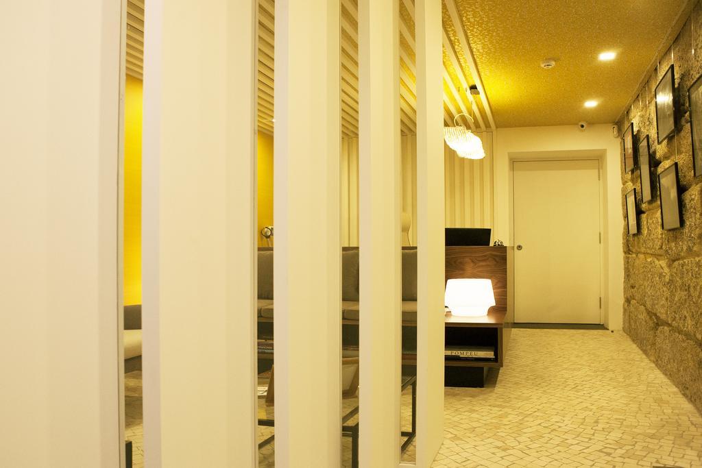 In Porto Gallery Guesthouse ภายนอก รูปภาพ