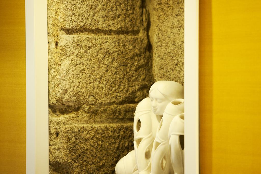In Porto Gallery Guesthouse ภายนอก รูปภาพ